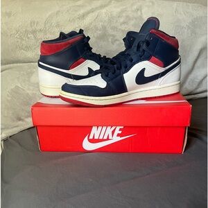 Air Jordan 1 nikes Mid SE USA Red White Blue - Shoes